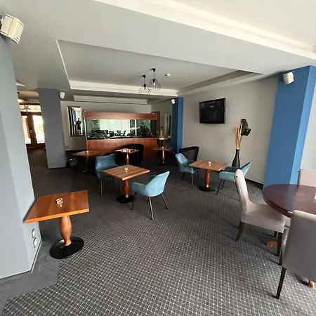 Goldenfish Apartment *